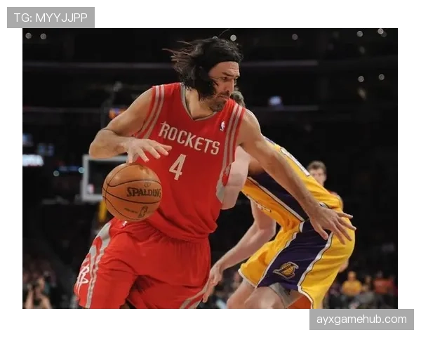 路易斯·斯科拉内线强攻效率提升显著，助攻转化率领先同期NBA内线球员